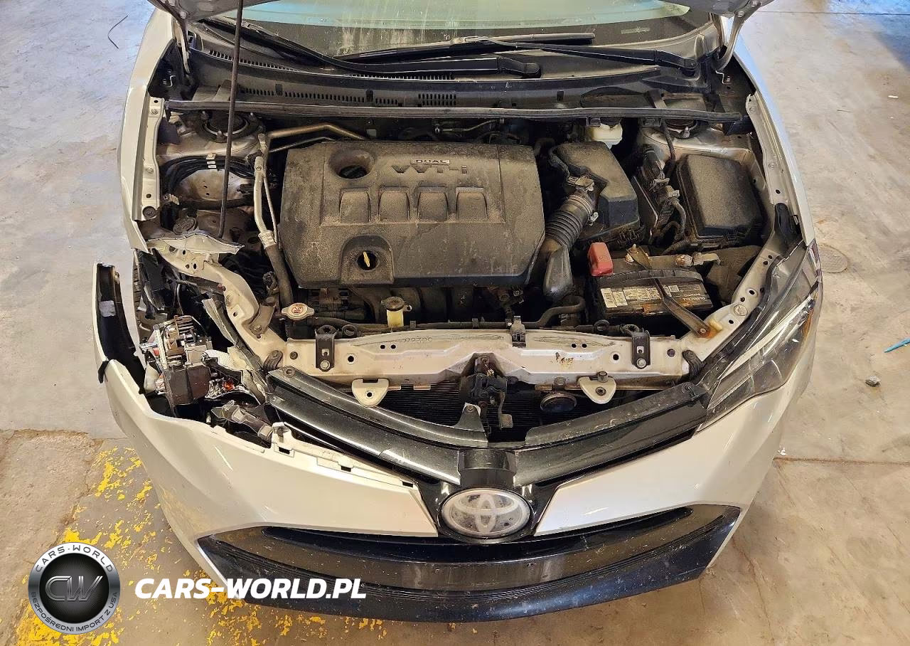 2017 Toyota Corolla Le VIN:2T1BURHE3HC811682 - 11