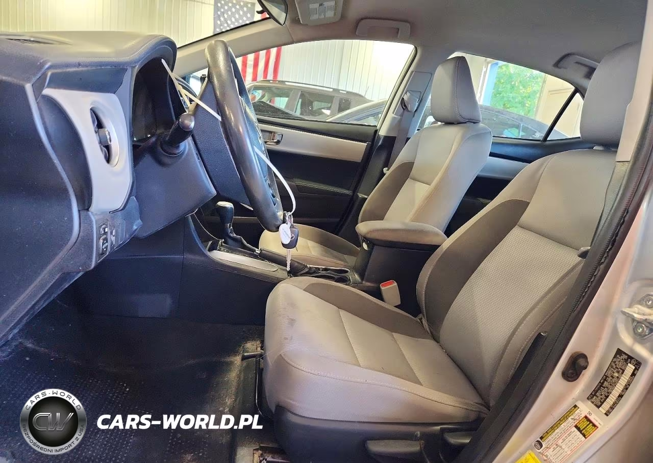 2017 Toyota Corolla Le VIN:2T1BURHE3HC811682 - 7