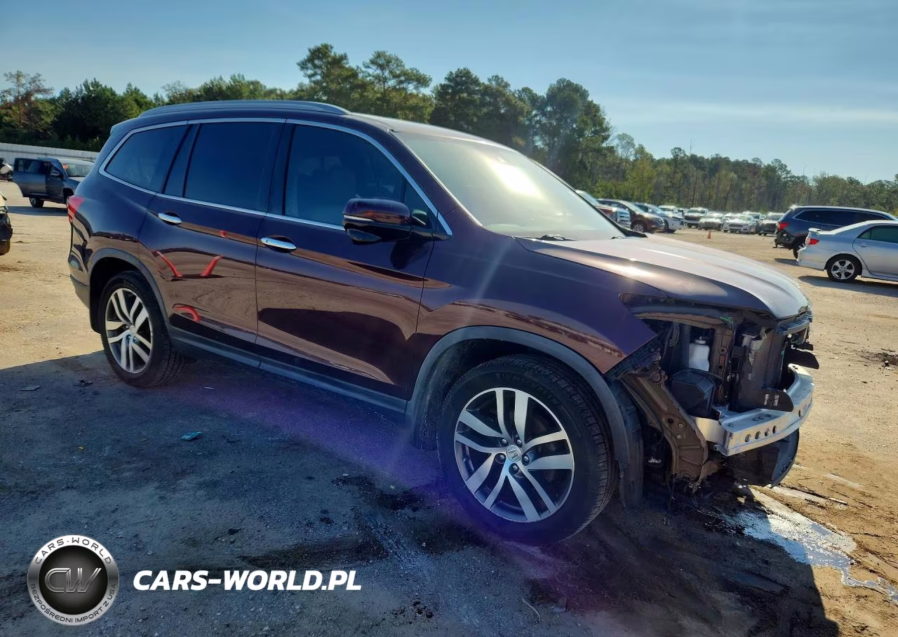 2016 Honda Pilot Touring VIN:5FNYF6H91GB126032 - 4
