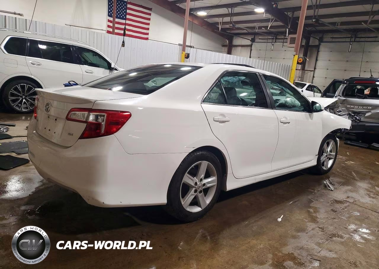 2012 Toyota Camry Se VIN:4T1BF1FK0CU131735 - 3