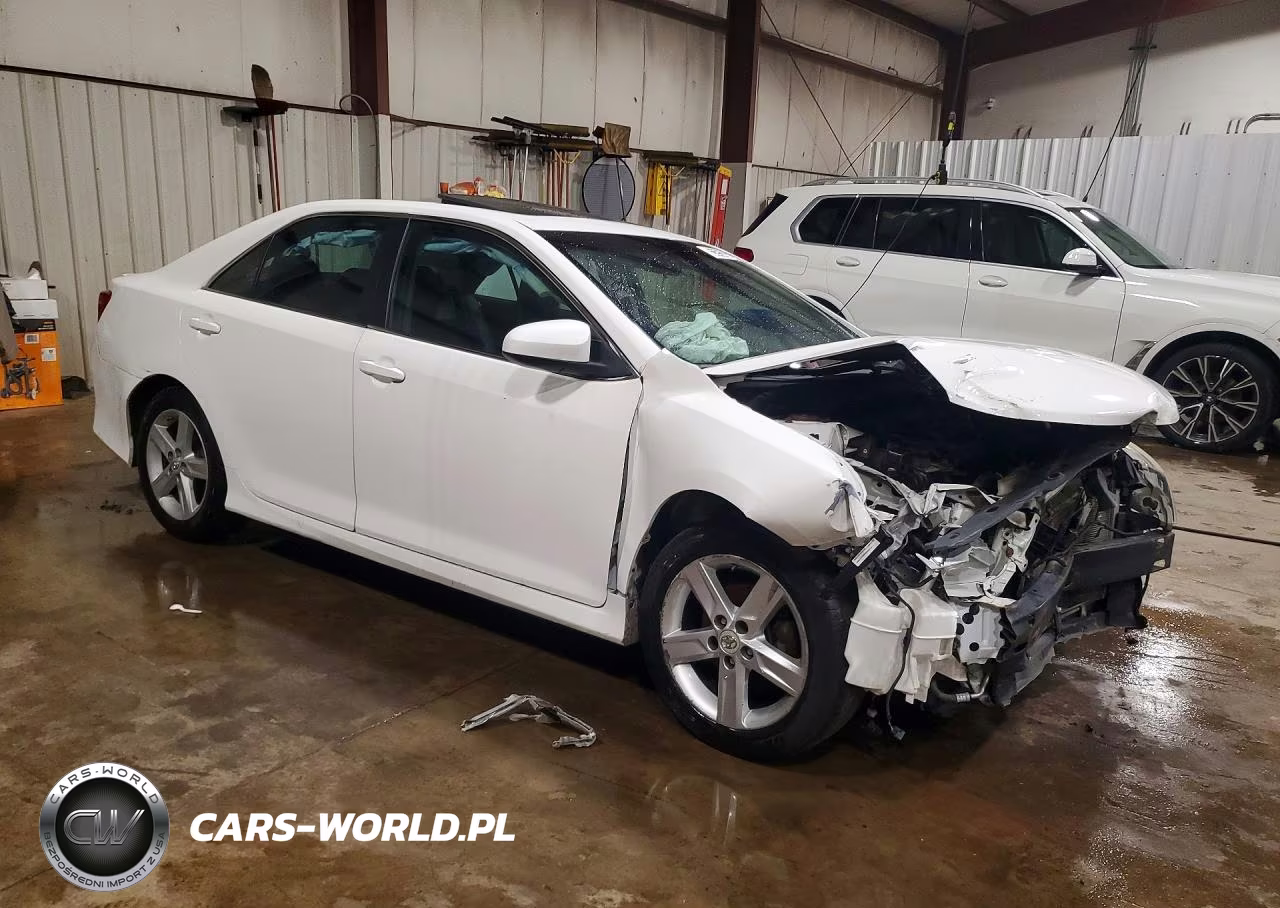 2012 Toyota Camry Se VIN:4T1BF1FK0CU131735 - 4
