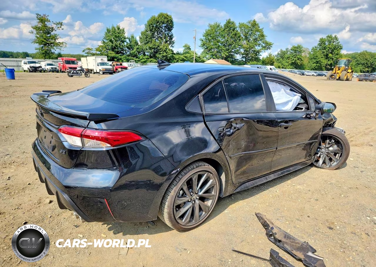 2026 Toyota Corolla Se VIN:5YFS4MCE4TP261492 - 3