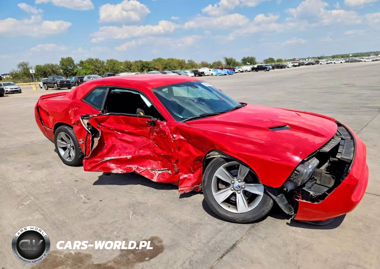 2021 Dodge Challenger Sxt VIN:2C3CDZAG2MH516724 - 4