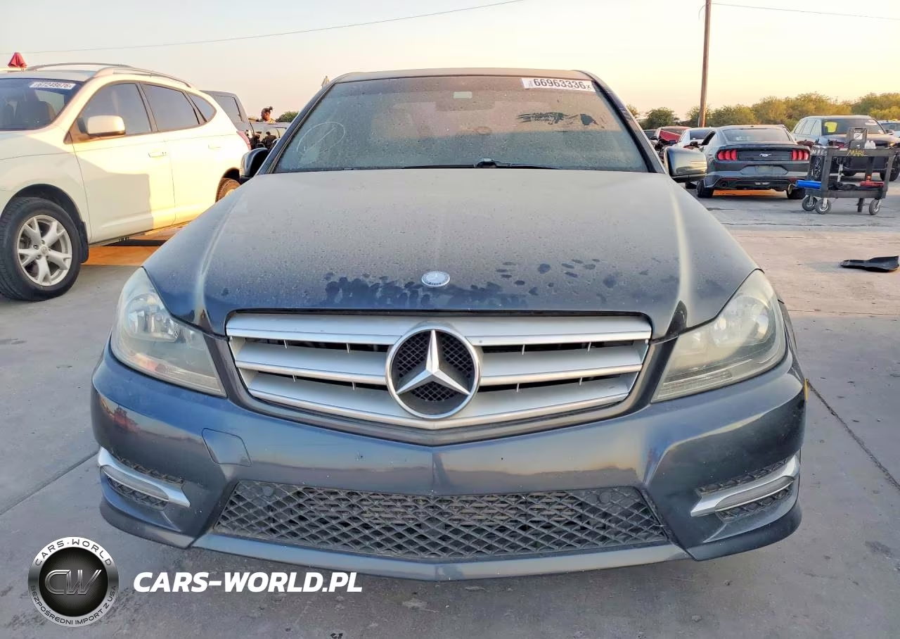 2013 Mercedes-Benz C 250 VIN:WDDGF4HB4DR300853 - 5
