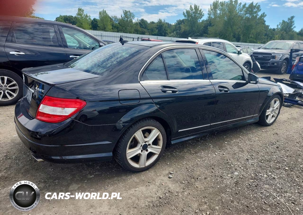 2010 Mercedes-Benz C 300 4Matic VIN:WDDGF8BB2AR095223 - 3