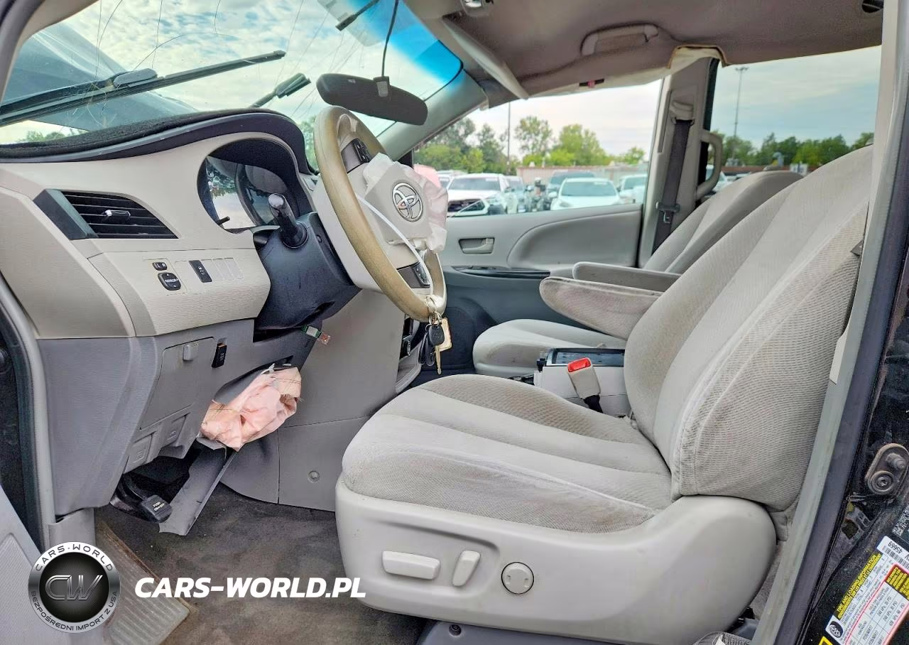 2014 Toyota Sienna Le VIN:5TDKK3DC7ES426815 - 7