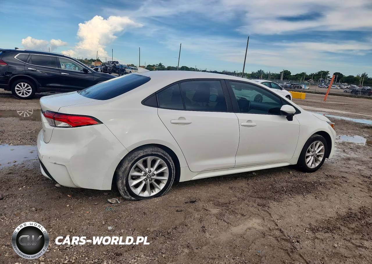 2021 Toyota Corolla Le VIN:5YFVPMAE8MP184893 - 3