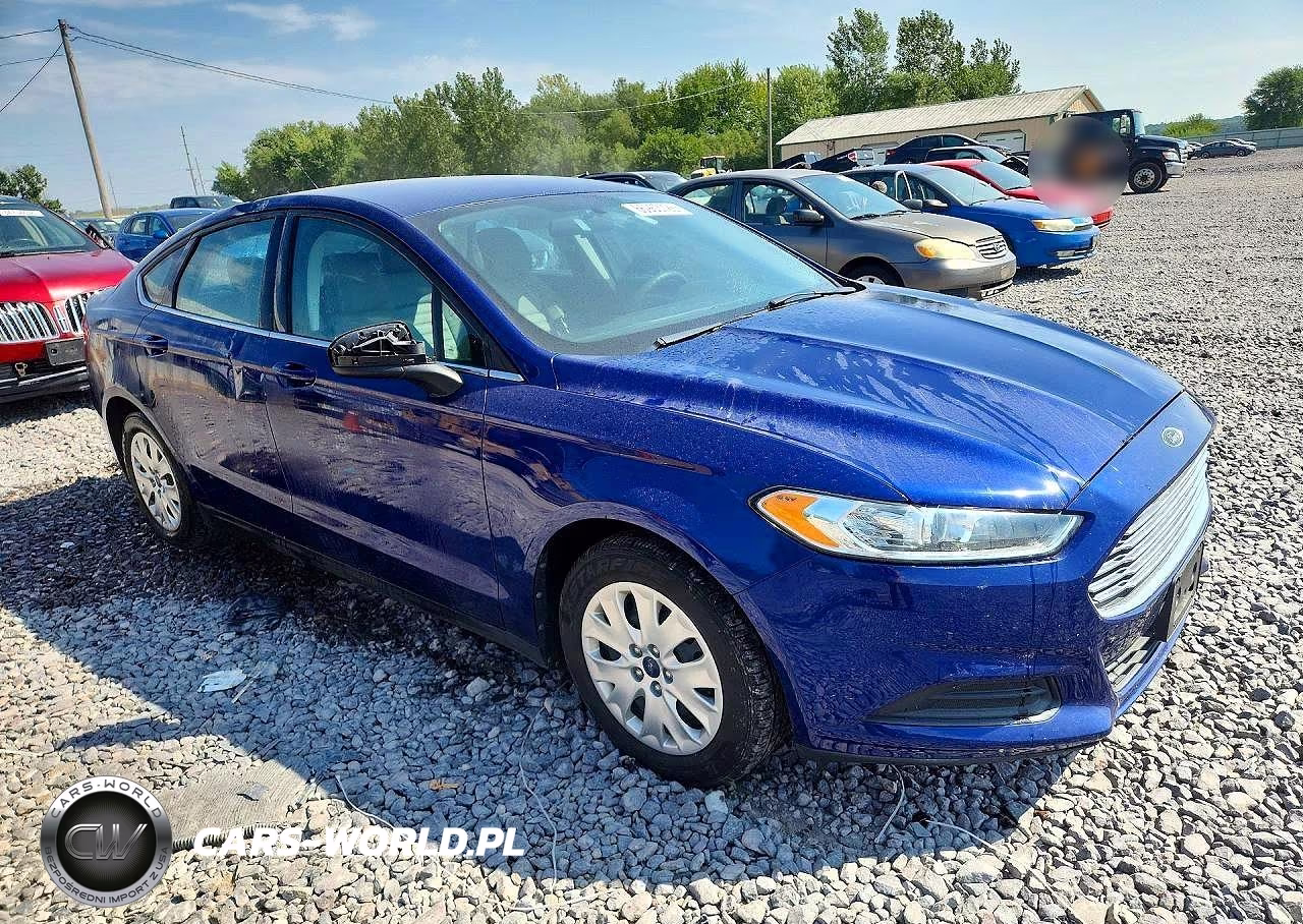 2013 Ford Fusion S VIN:3FA6P0G79DR190126 - 4