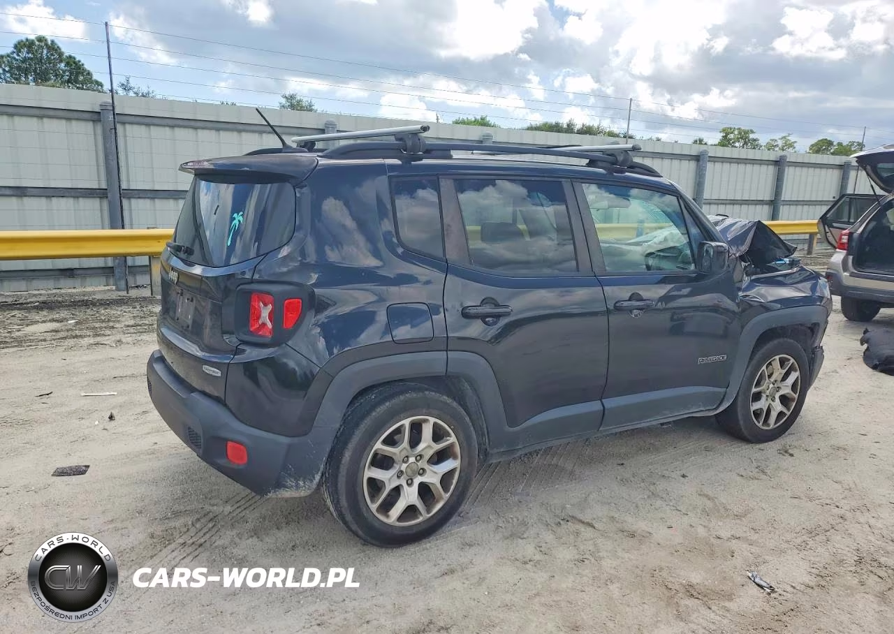 2016 Jeep Renegade Latitude VIN:ZACCJABT8GPE19368 - 3
