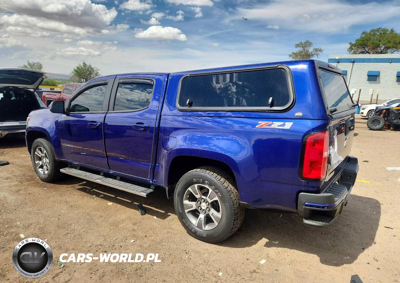 2017 Chevrolet Colorado Z71 VIN:1GCGTDEN2H1234762 - 2