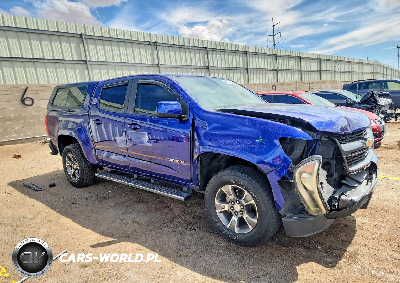 2017 Chevrolet Colorado Z71 VIN:1GCGTDEN2H1234762 - 4