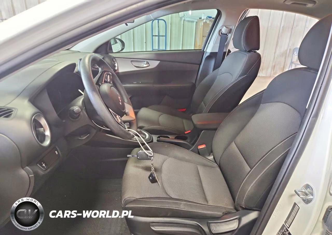 2024 Kia Forte Lxs VIN:3KPF24AD0RE760351 - 7