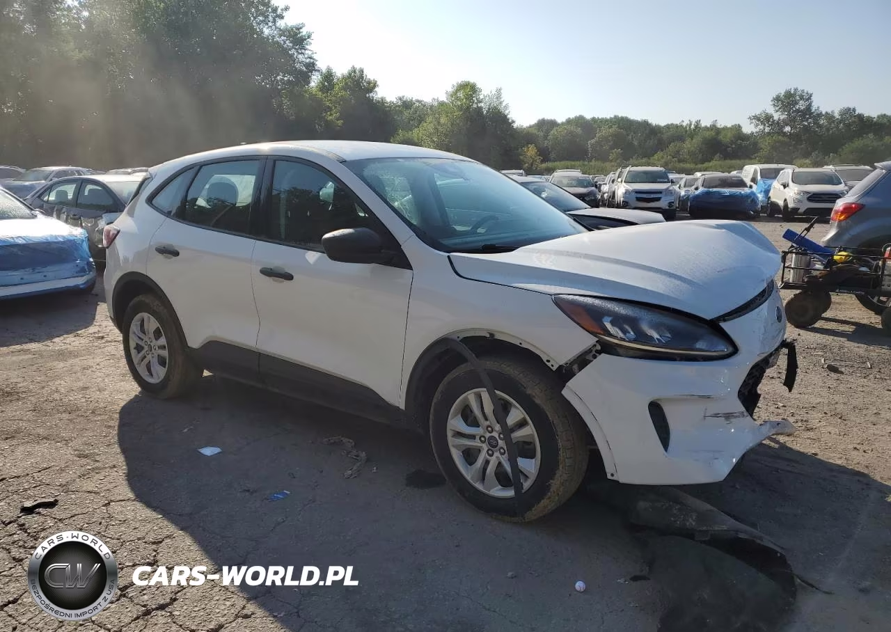2022 Ford Escape S VIN:1FMCU9F61NUA01090 - 4