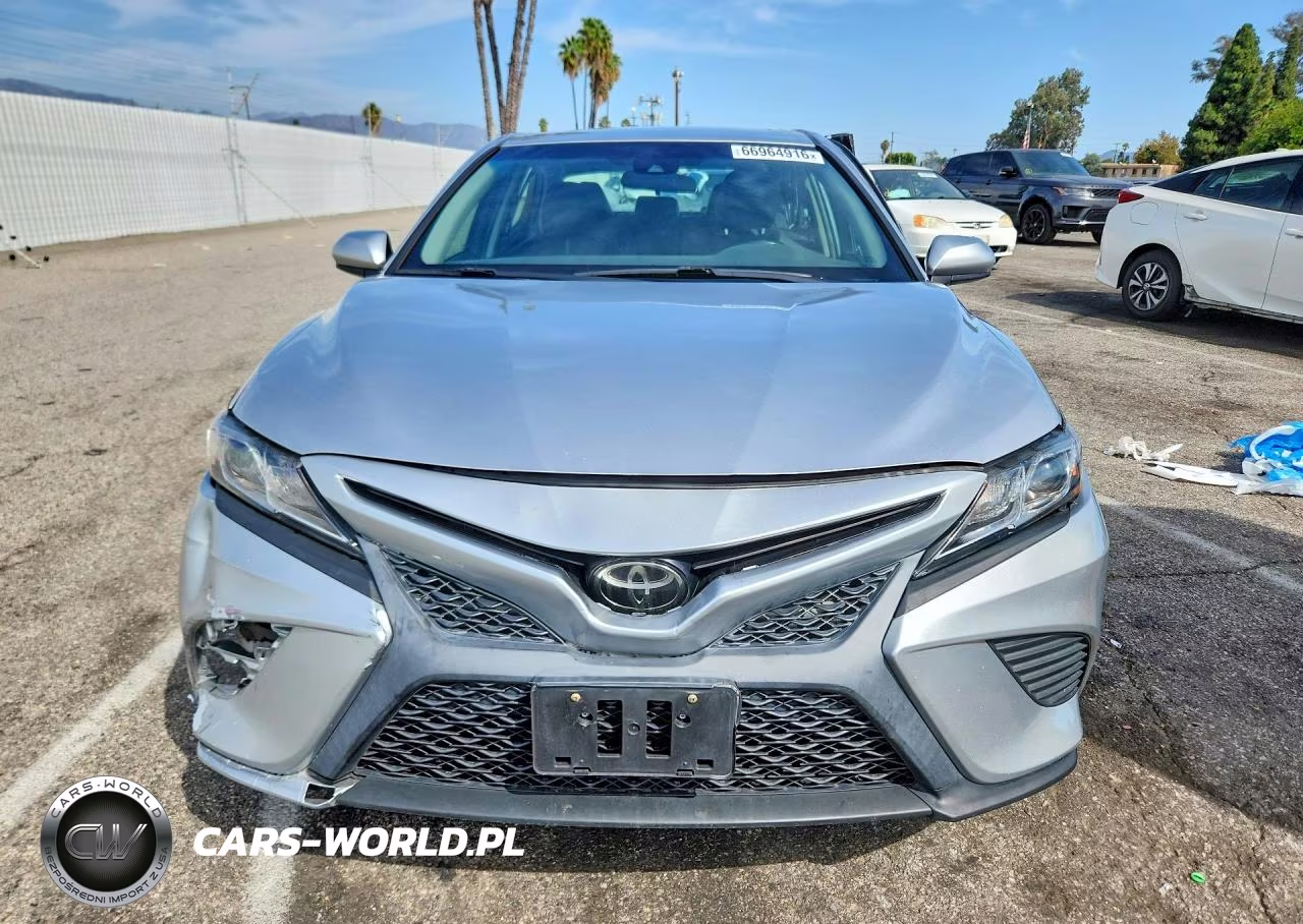 2018 Toyota Camry Se VIN:4T1B11HK9JU598306 - 5