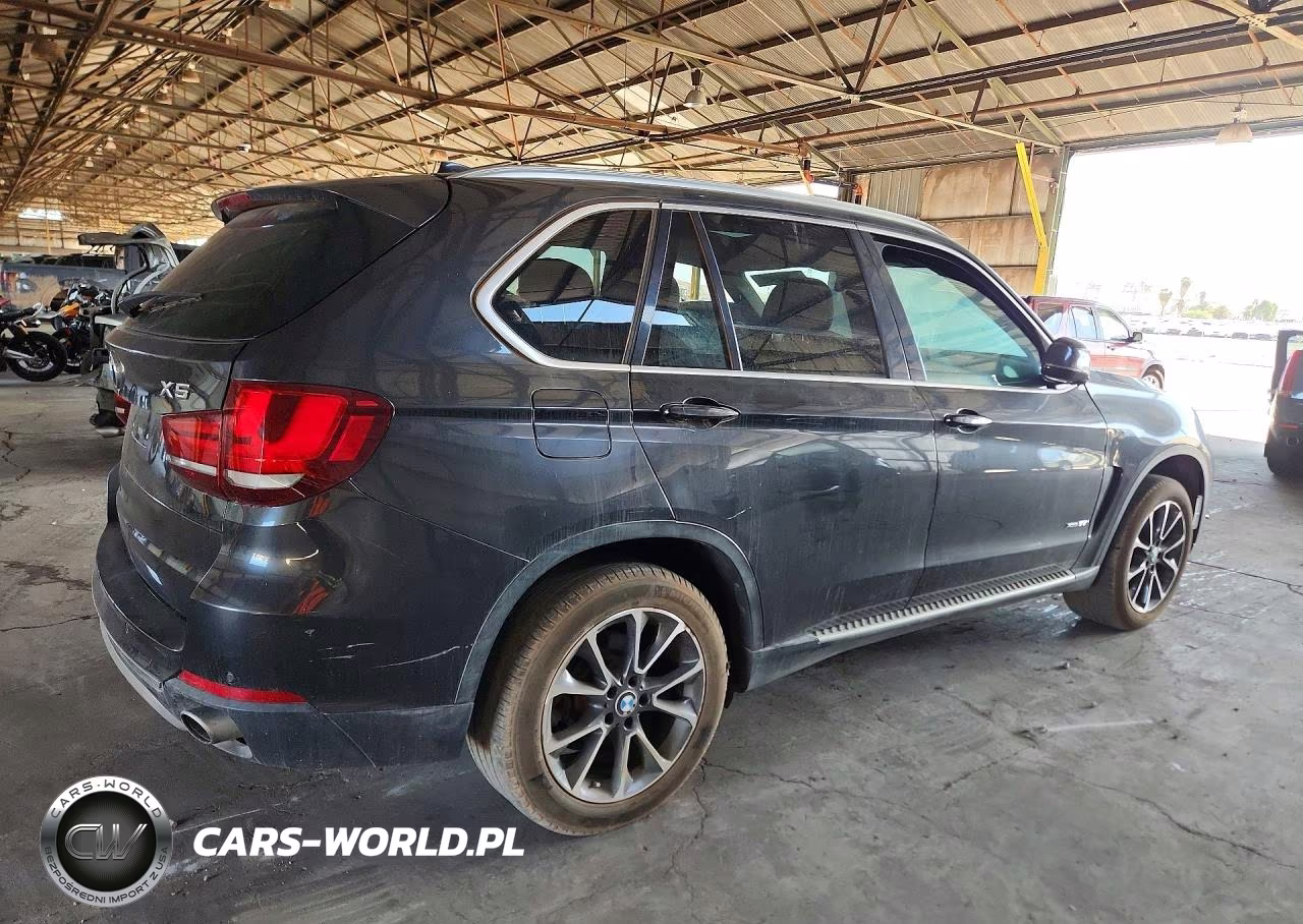 2015 BMW X5 xDrive35I VIN:5UXKR0C56F0K58696 - 3