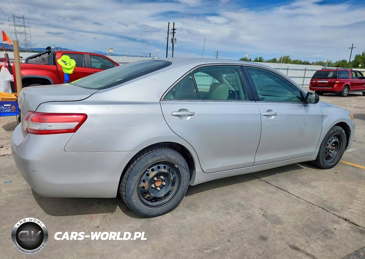 2011 Toyota Camry Le VIN:4T4BF3EK2BR111861 - 3