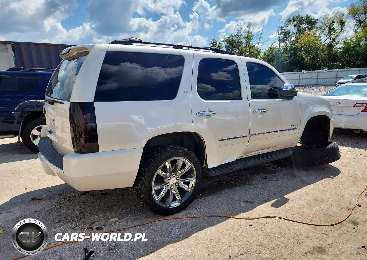2014 Chevrolet Tahoe K1500 Ltz VIN:1GNSKCE03ER141555 - 3