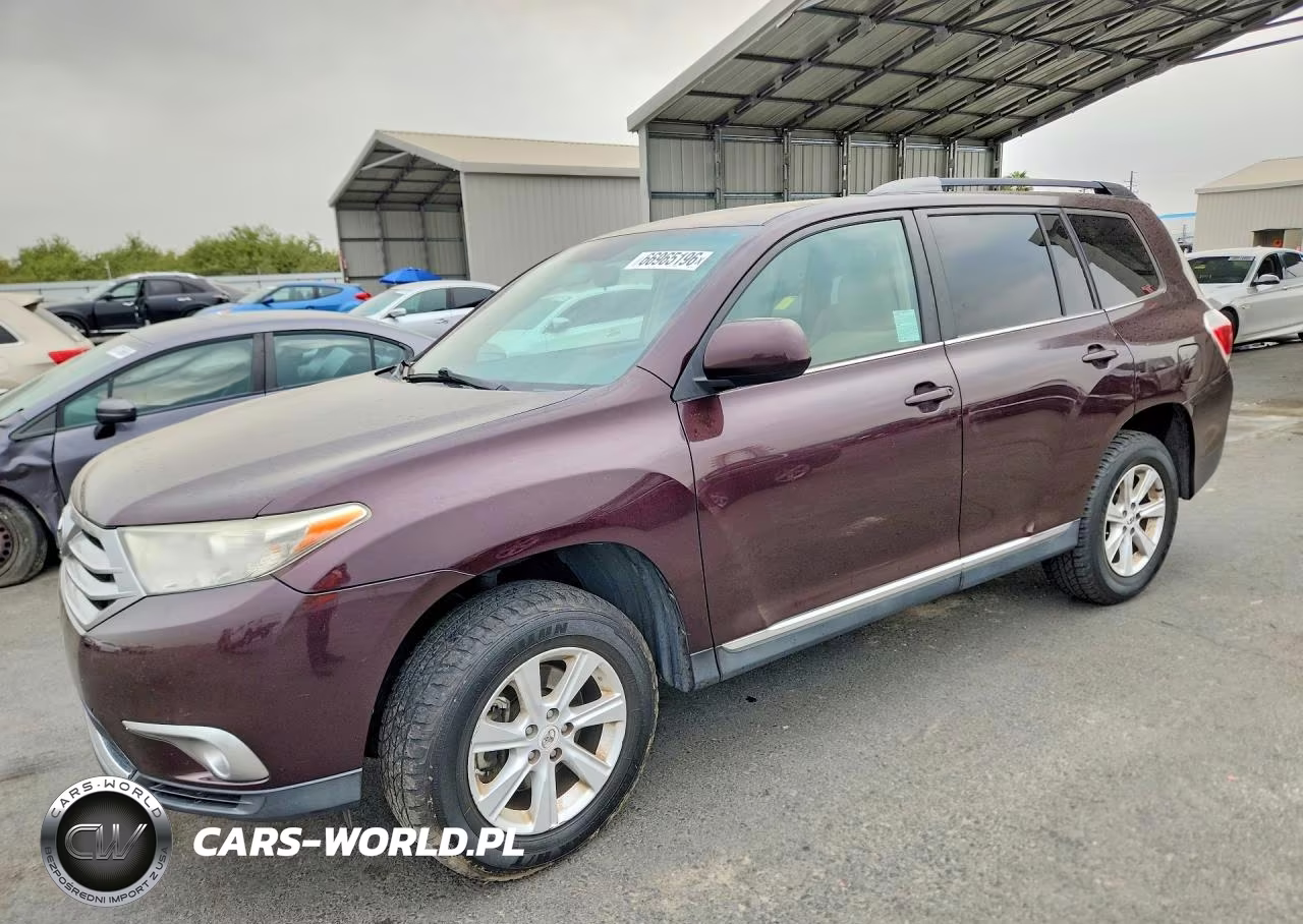 2011 Toyota Highlander Base
