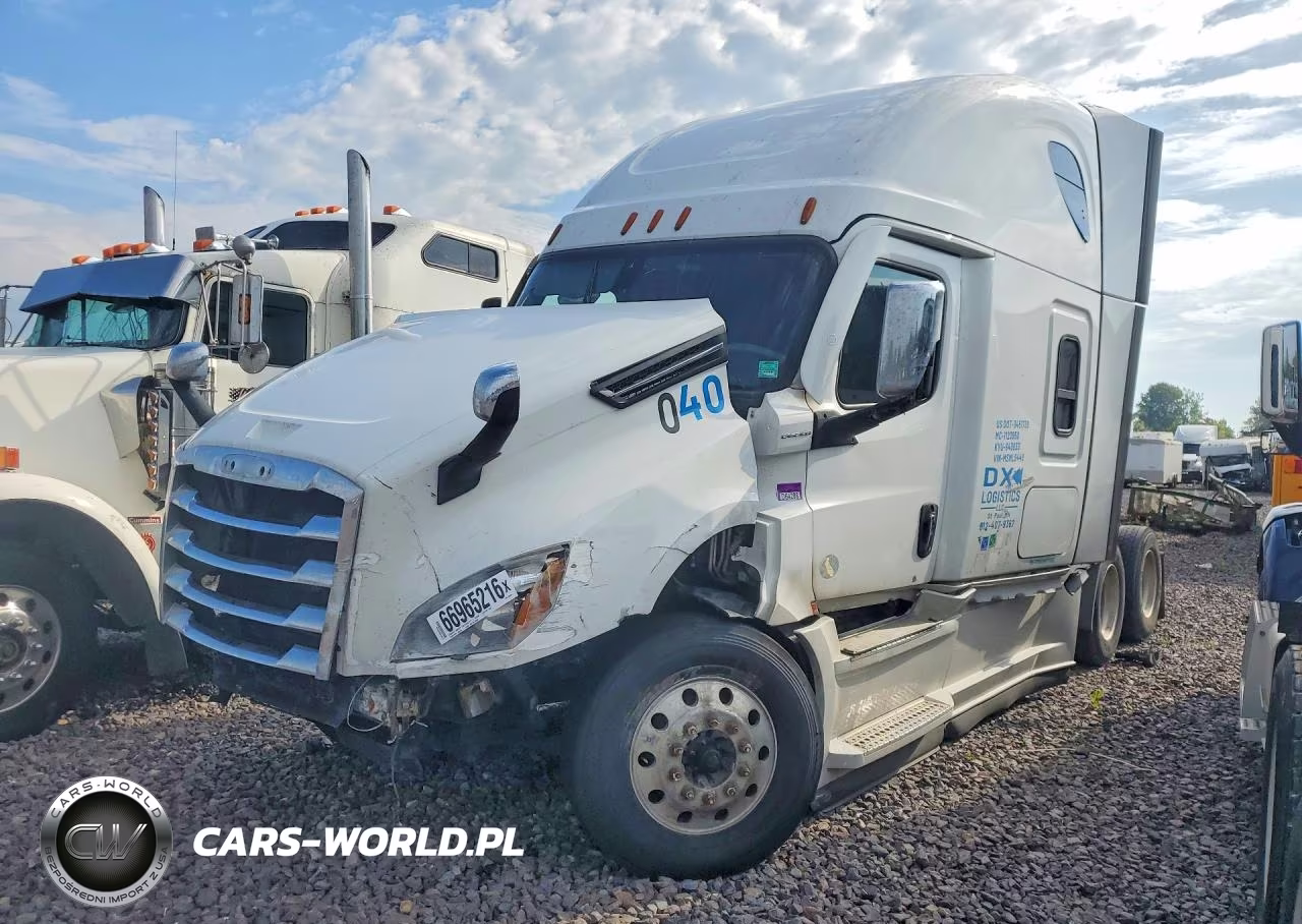 2021 Freightliner Cascadia 126 Semi Truck