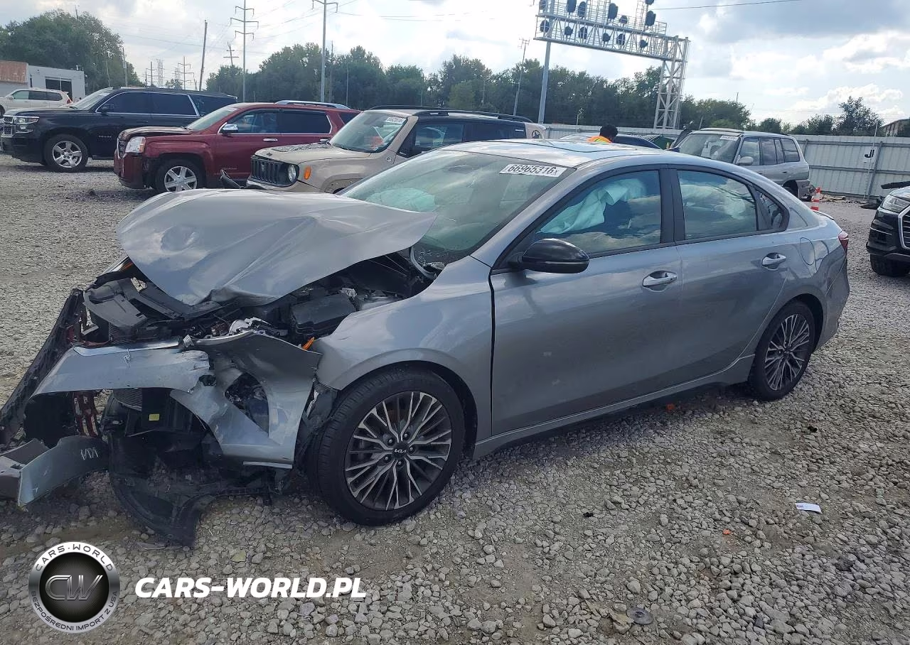 2022 Kia Forte Gt Line VIN:3KPF54AD3NE429619 - 1