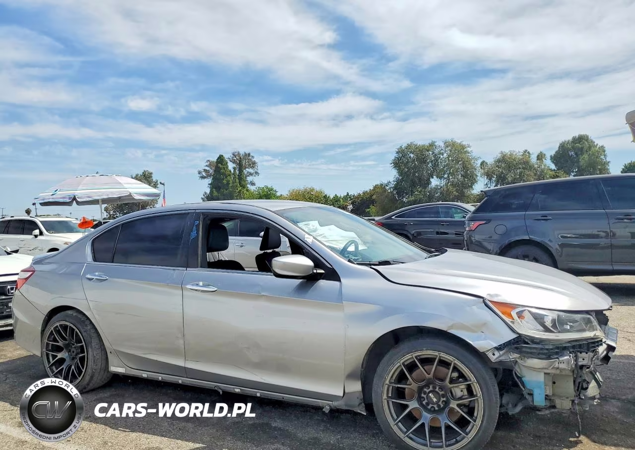 2016 Honda Accord Sport VIN:1HGCR2F57GA201854 - 4