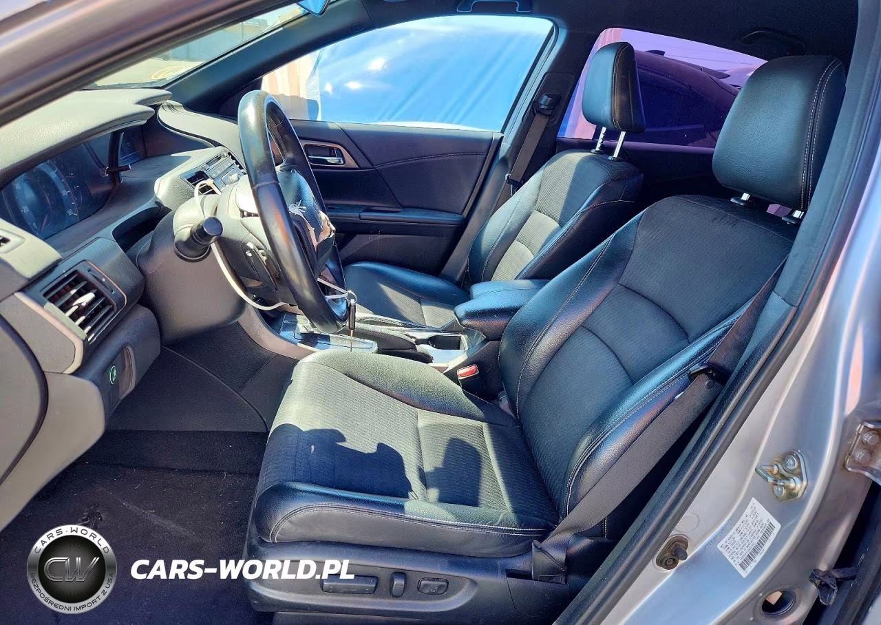 2016 Honda Accord Sport VIN:1HGCR2F57GA201854 - 7