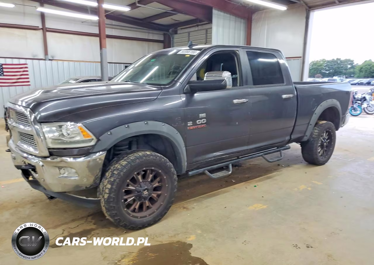 2017 Ram 2500 Laramie VIN:3C6UR5FL4HG581149 - 1