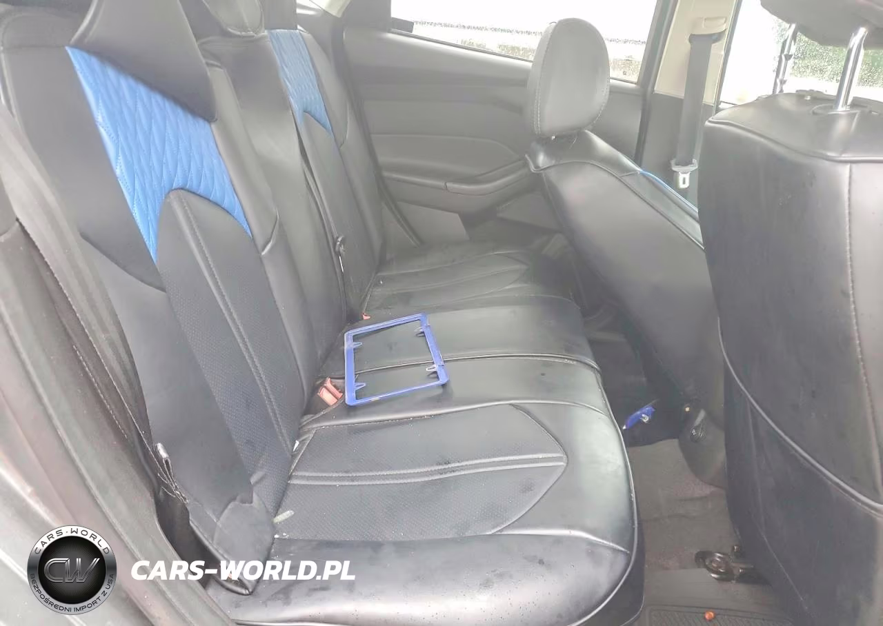 2013 Ford Focus Se VIN:1FADP3K25DL120383 - 10