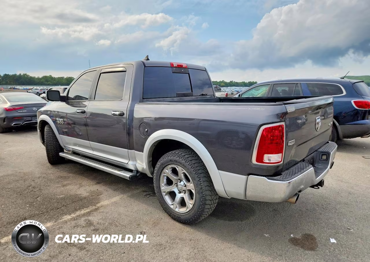 2016 Ram 1500 Laramie VIN:1C6RR7NM8GS171862 - 2