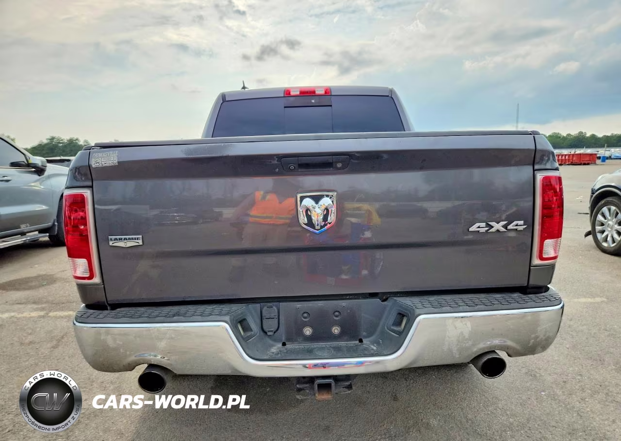 2016 Ram 1500 Laramie VIN:1C6RR7NM8GS171862 - 6