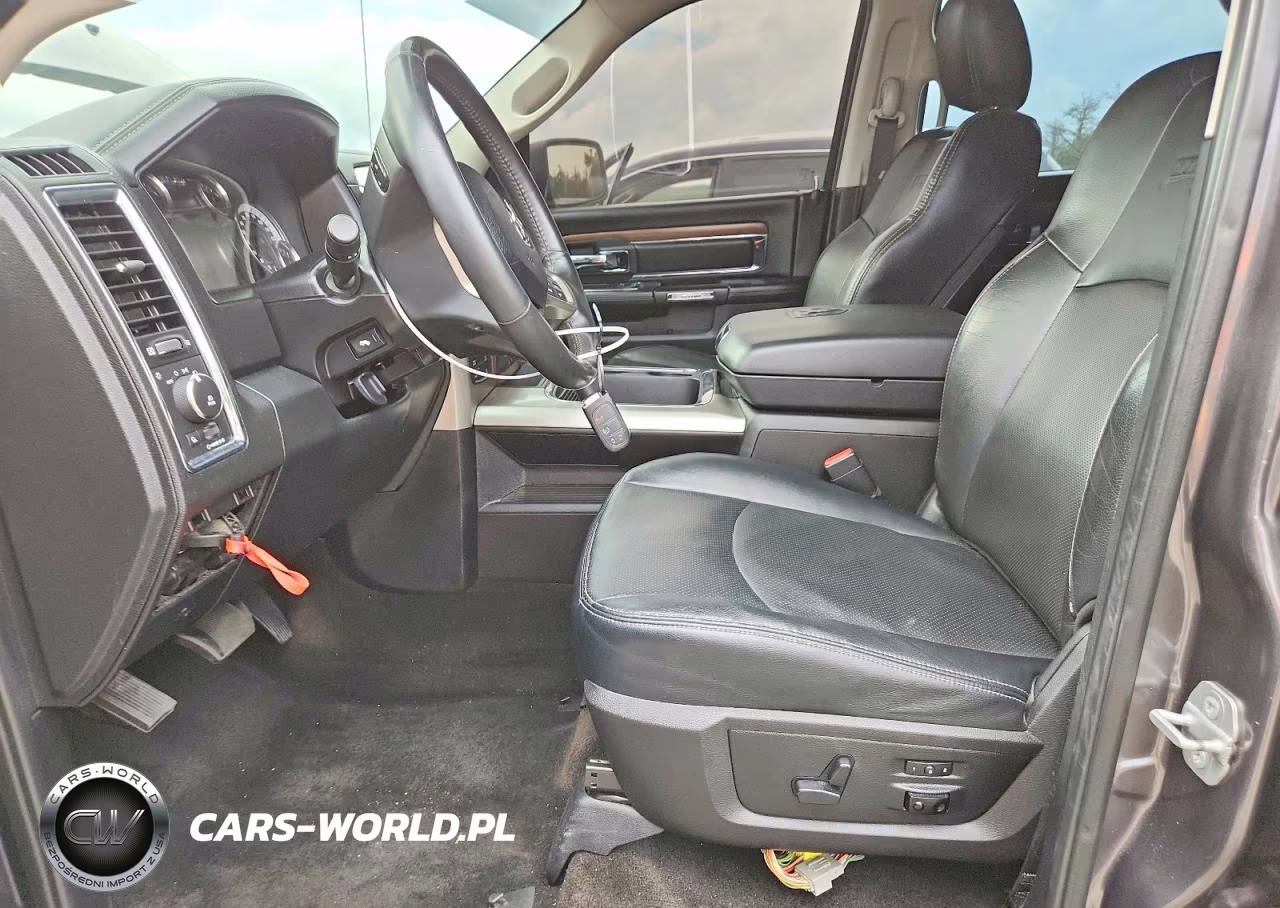 2016 Ram 1500 Laramie VIN:1C6RR7NM8GS171862 - 7