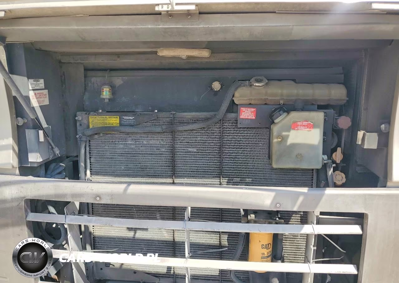 2004 Winnebago Journey Rv VIN:4UZAAHDC34CM93807 - 7