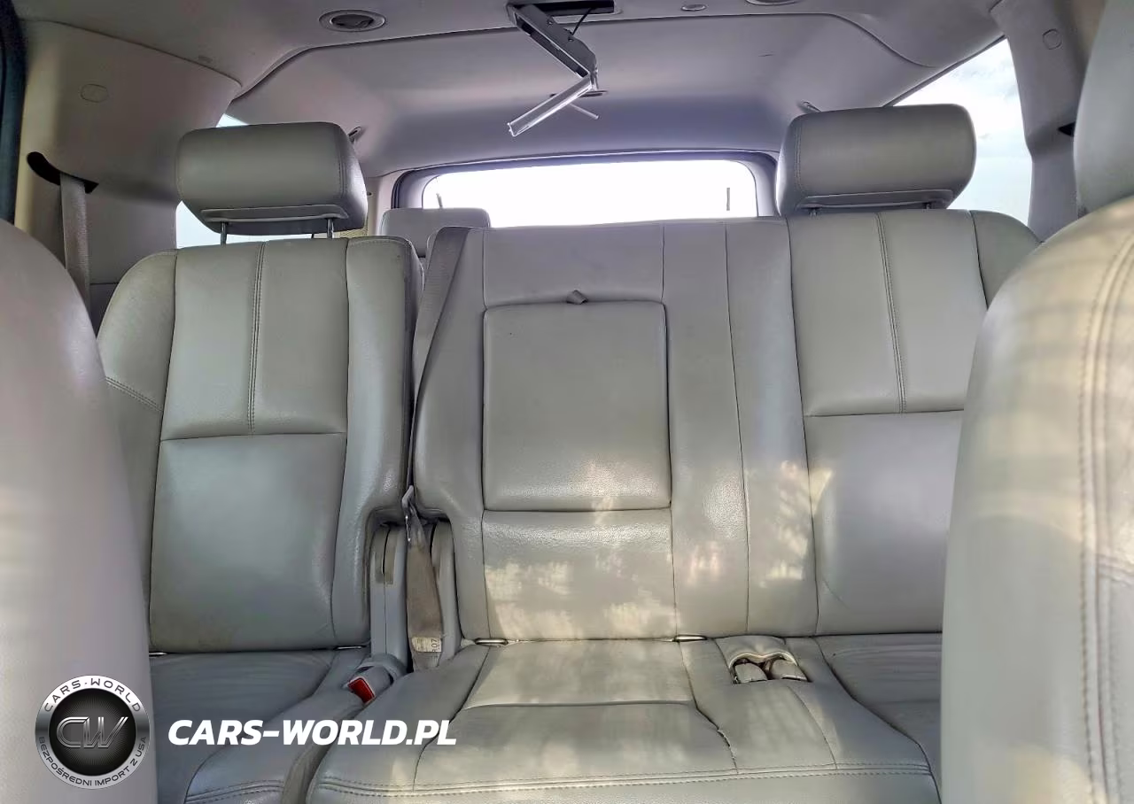 2008 Chevrolet Suburban K1500 Ls VIN:1GNFK16328R163436 - 10