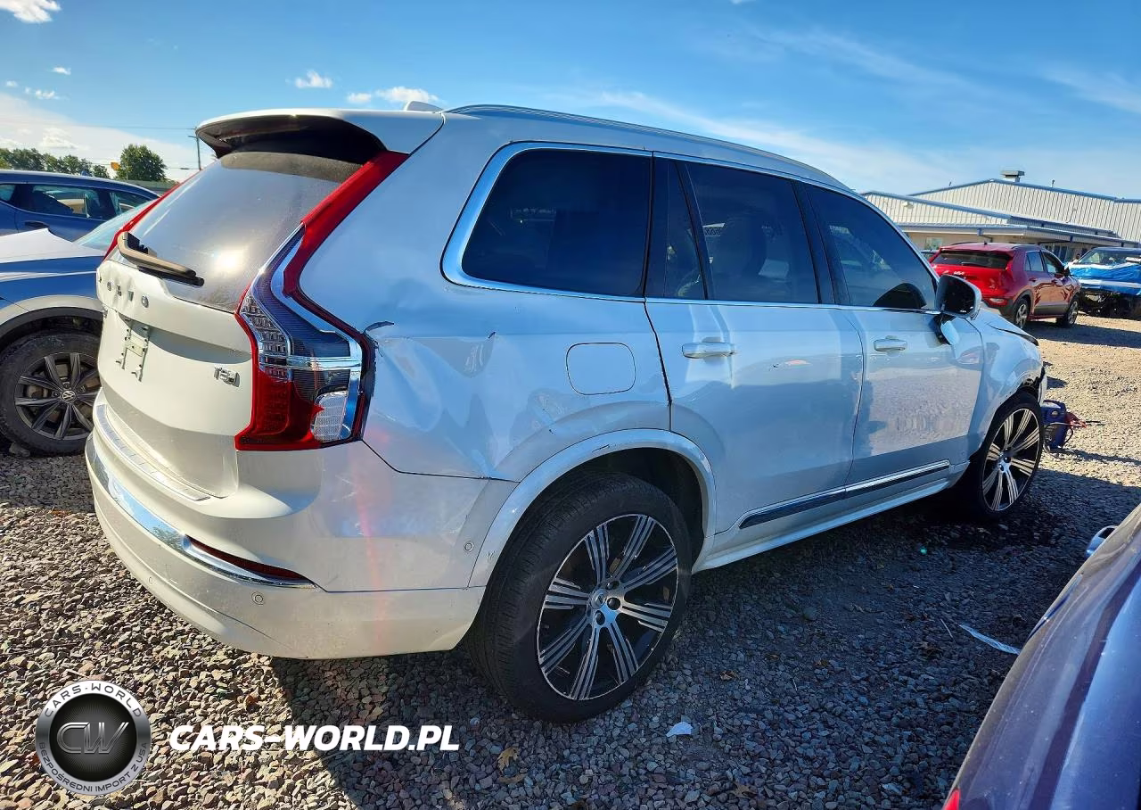 2025 Volvo Xc90 Plus VIN:YV4H60PE8S1315545 - 3