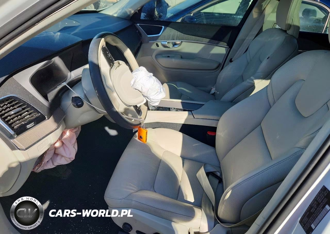 2025 Volvo Xc90 Plus VIN:YV4H60PE8S1315545 - 7