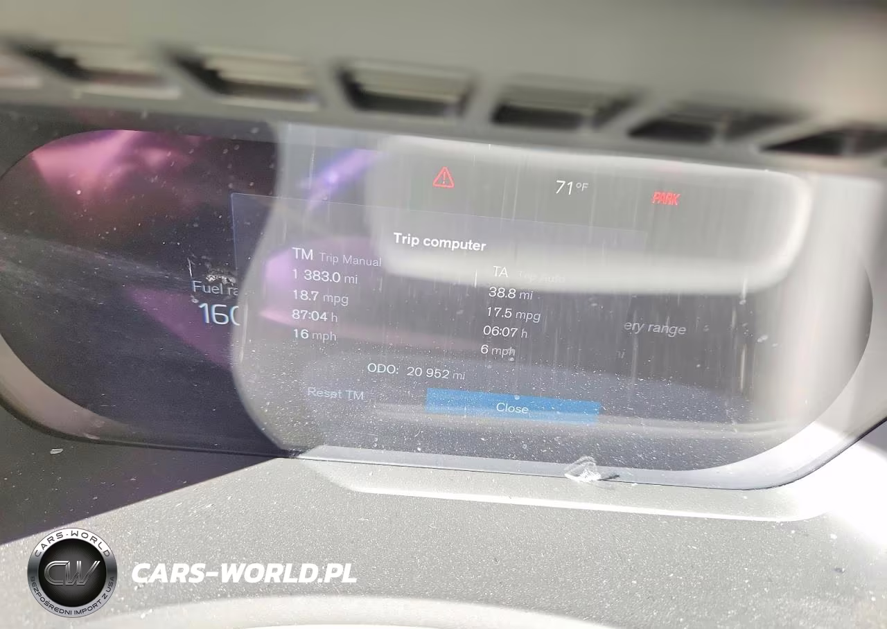 2025 Volvo Xc90 Plus VIN:YV4H60PE8S1315545 - 9