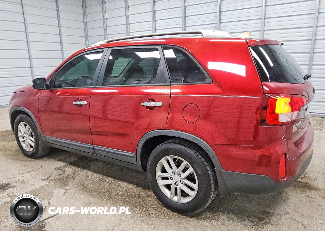 2015 Kia Sorento Lx VIN:5XYKT3A60FG558938 - 2