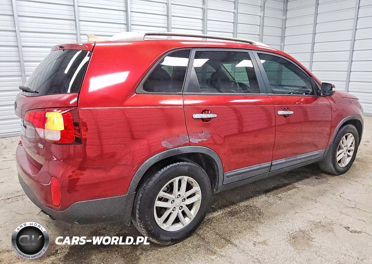 2015 Kia Sorento Lx VIN:5XYKT3A60FG558938 - 3