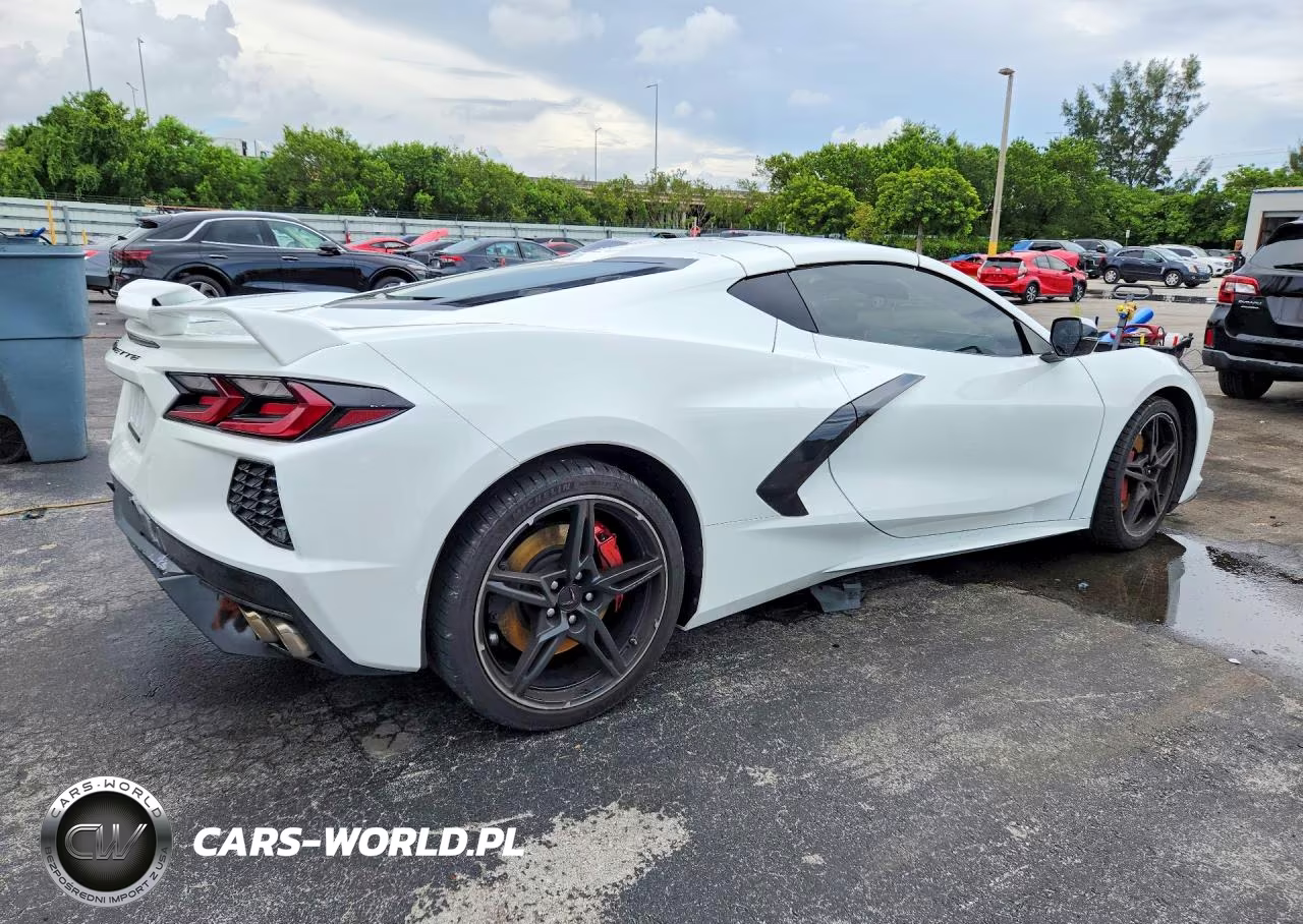 2024 Chevrolet Corvette Stingray 2Lt VIN:1G1YB2D45R5128166 - 3