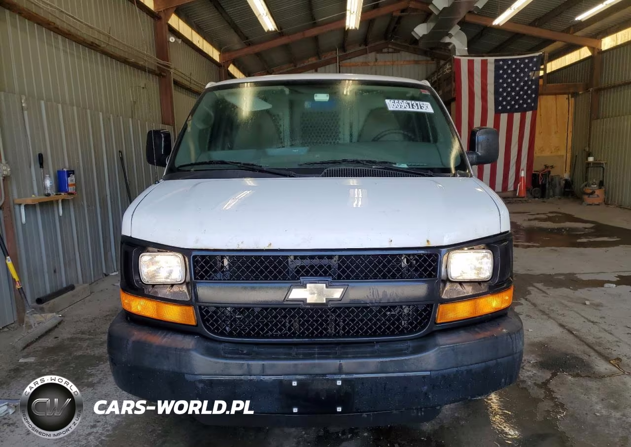 2013 Chevrolet Express G2500 VIN:1GCWGFBA9D1118143 - 5