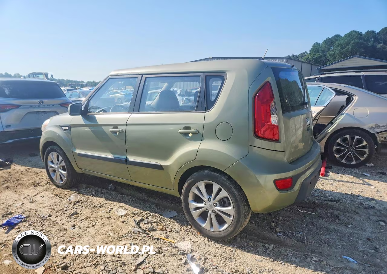 2013 Kia Soul Base VIN:KNDJT2A57D7578451 - 2