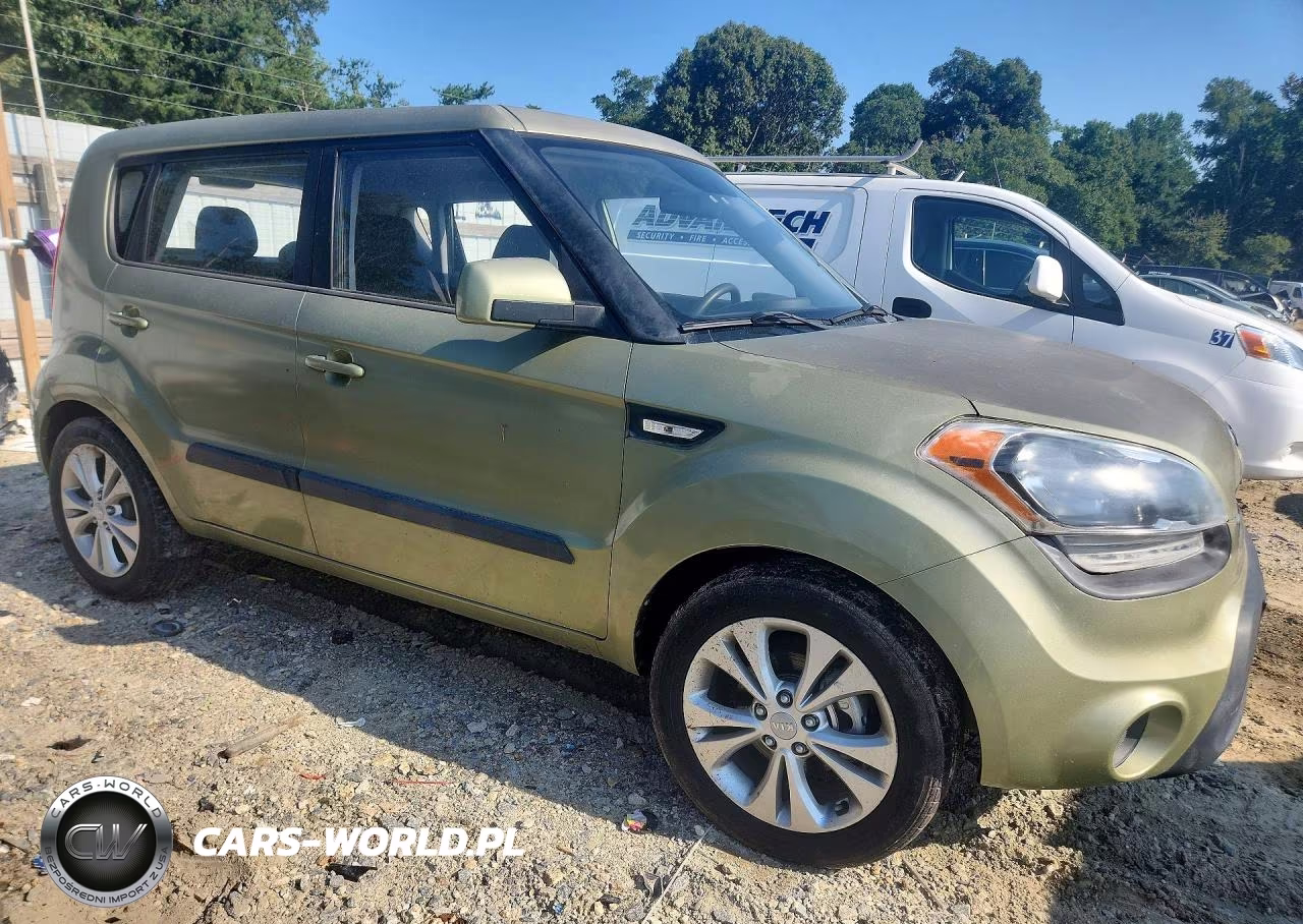 2013 Kia Soul Base VIN:KNDJT2A57D7578451 - 4