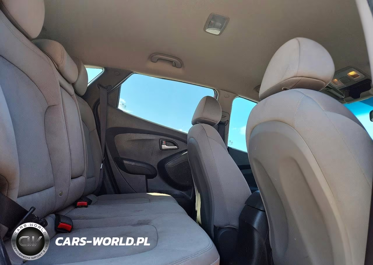 2012 Hyundai Tucson Gl VIN:KM8JT3AB2CU392744 - 11