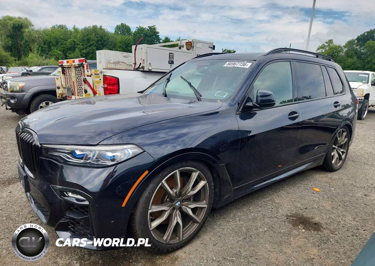 2020 BMW X7 M50I