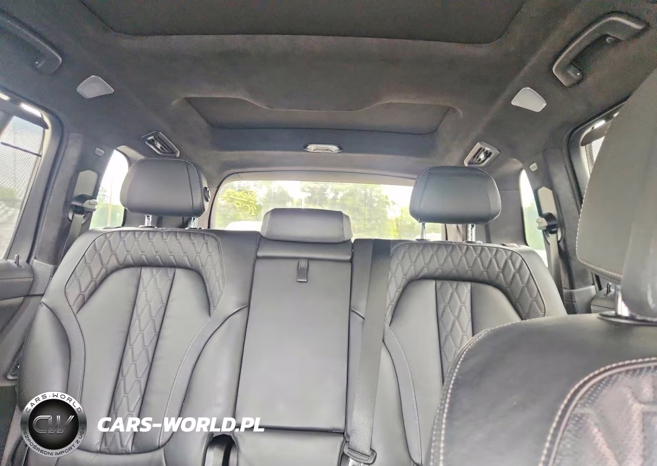 2020 BMW X7 M50I VIN:5UXCX6C0XL9B49296 - 10