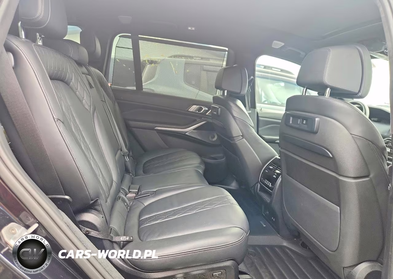 2020 BMW X7 M50I VIN:5UXCX6C0XL9B49296 - 11