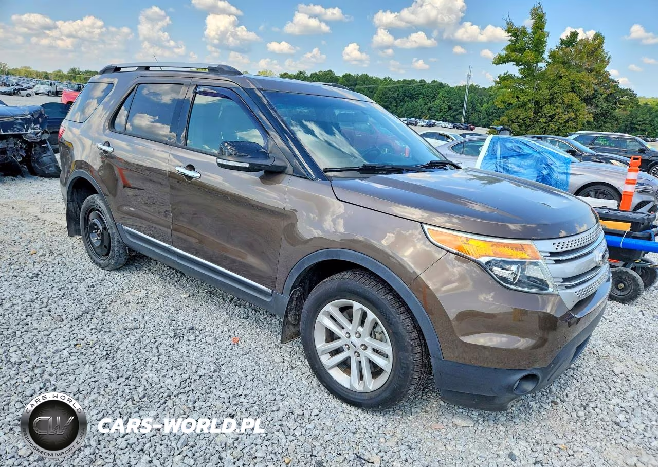 2015 Ford Explorer Xlt VIN:1FM5K8D82FGA53065 - 4