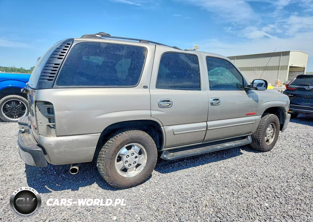2000 Chevrolet Tahoe K1500 VIN:1GNEK13T9YJ199266 - 3