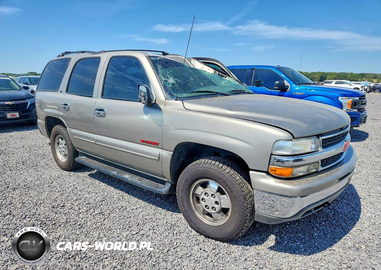 2000 Chevrolet Tahoe K1500 VIN:1GNEK13T9YJ199266 - 4