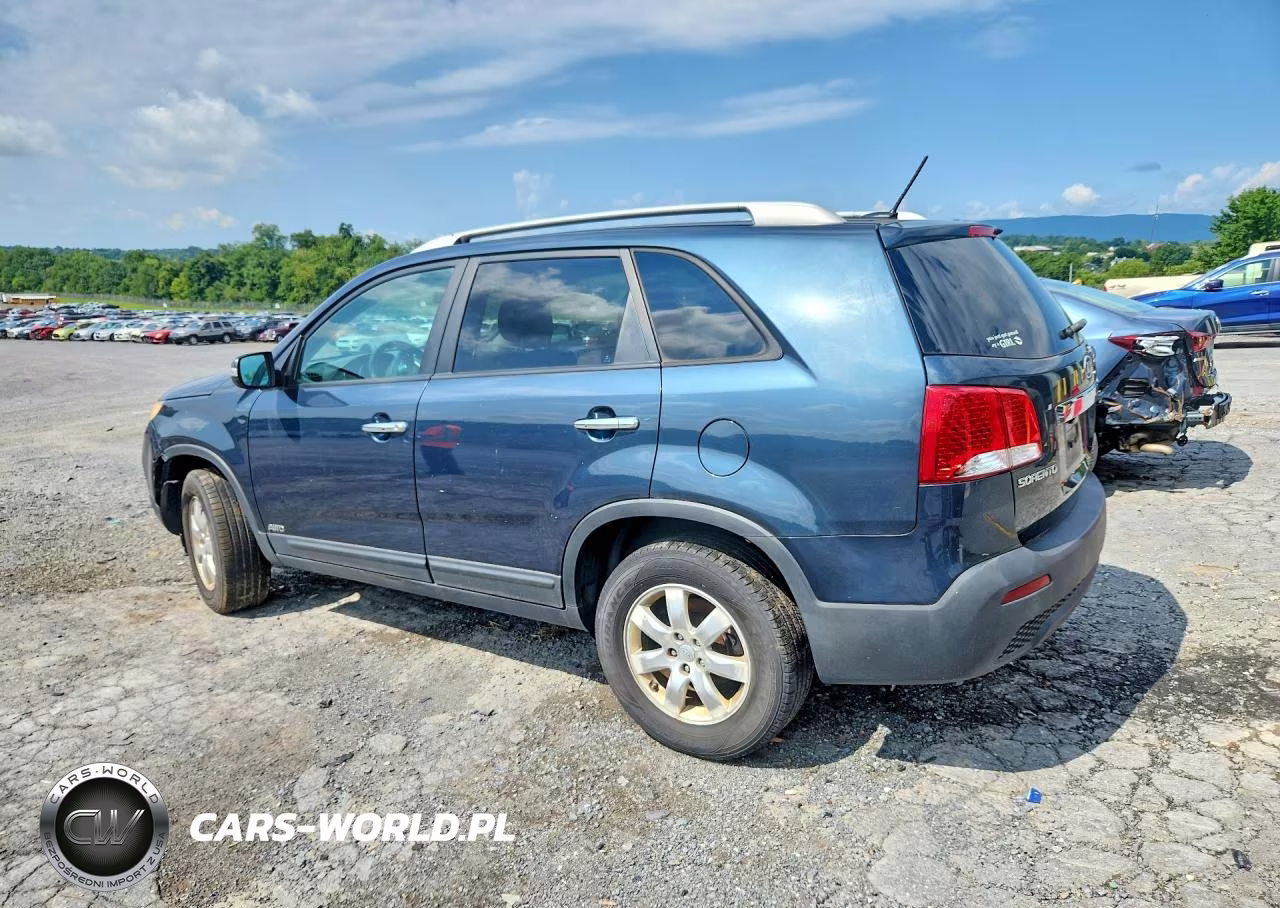 2011 Kia Sorento Lx VIN:5XYKTCA19BG141543 - 2